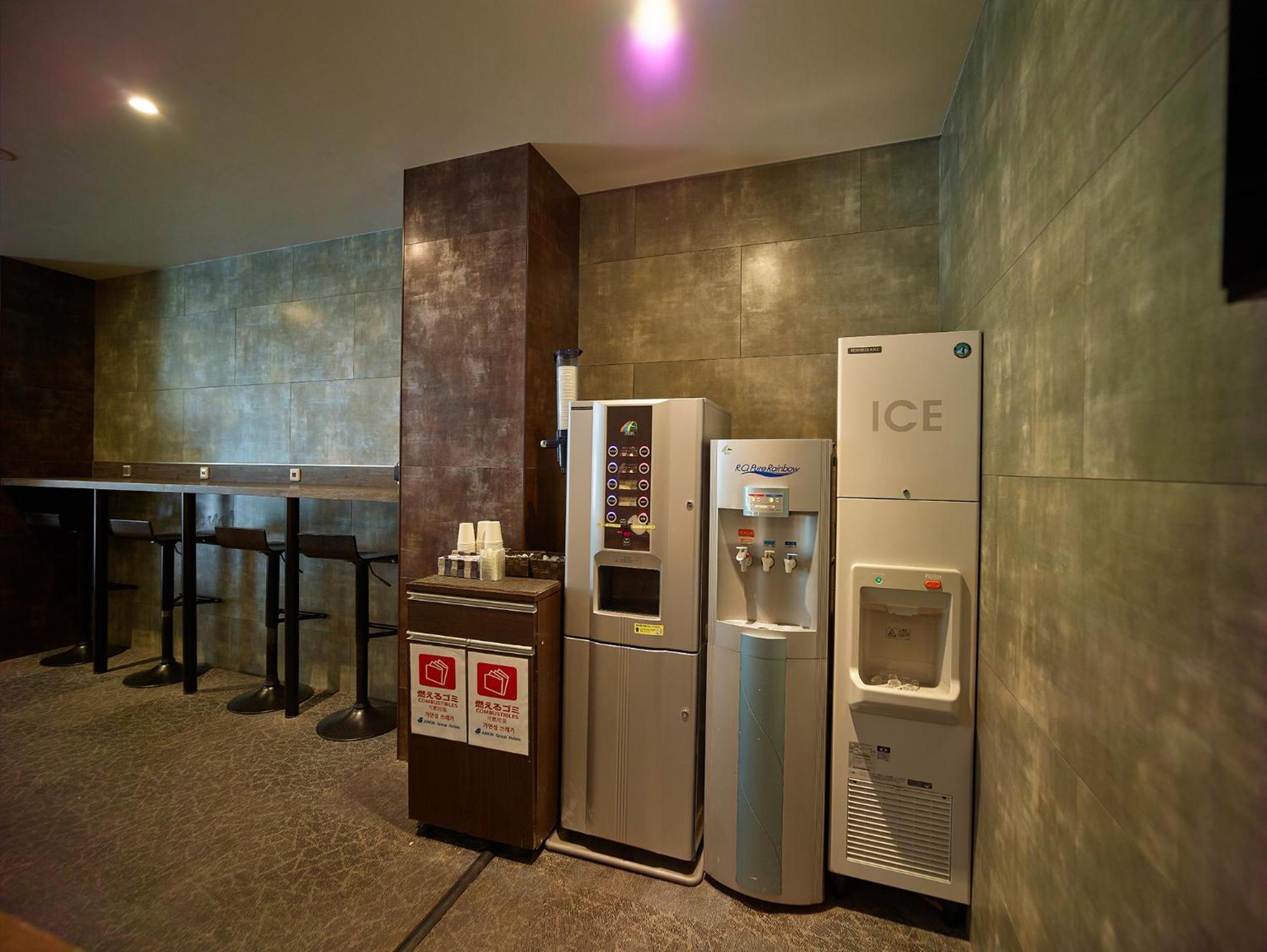 אוסקה Hotel Sunplaza 2 Annex מראה חיצוני תמונה
